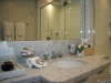 lower-guest-cabin-bathroom-w650-h450